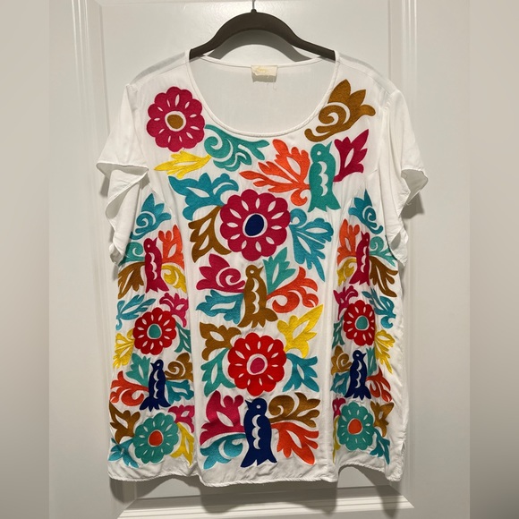 Layerz Clothing Tops - Layerz Clothing Bright Colored Otomi Patterned Maleigh Top